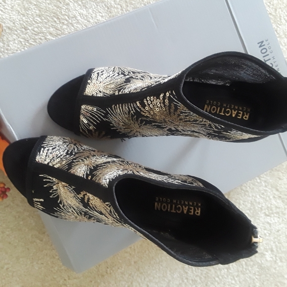 Kenneth Cole Reaction Shoes - Picture 9 of 9